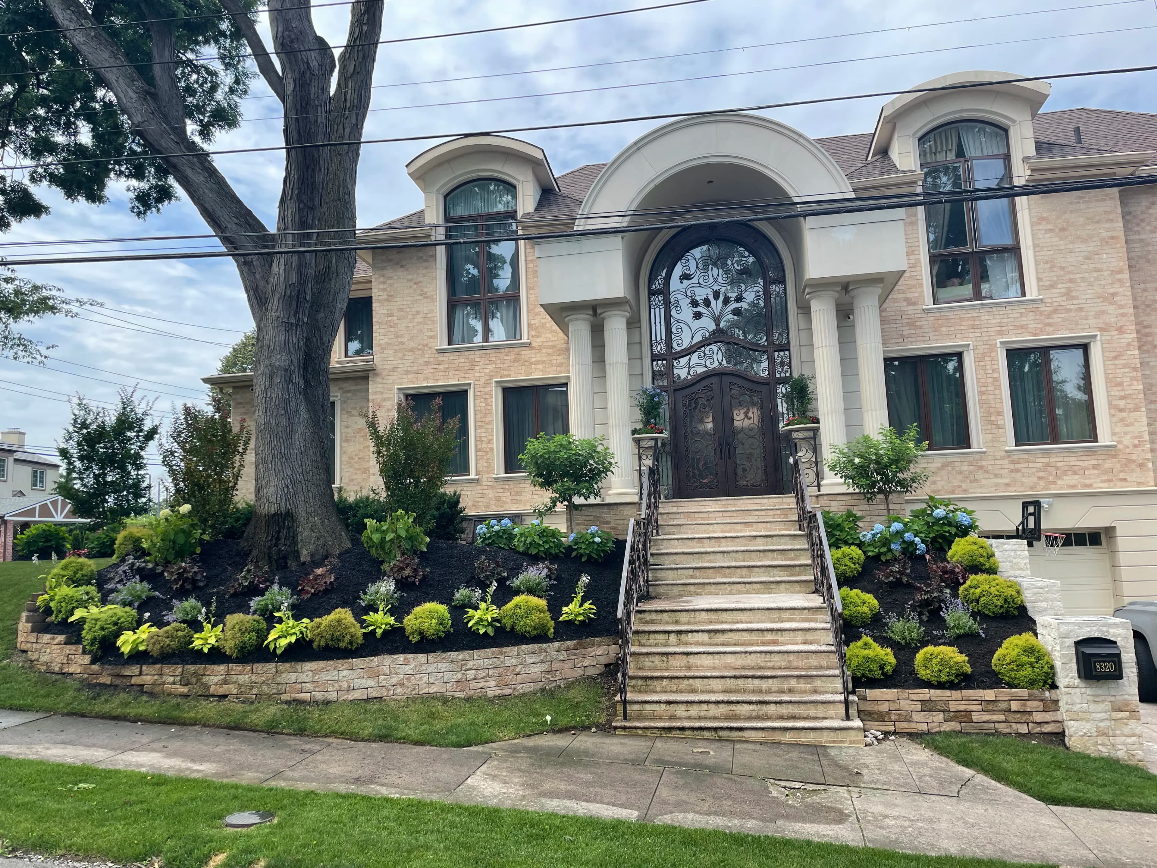 Project Custom Landscape Design for a Dream Home image