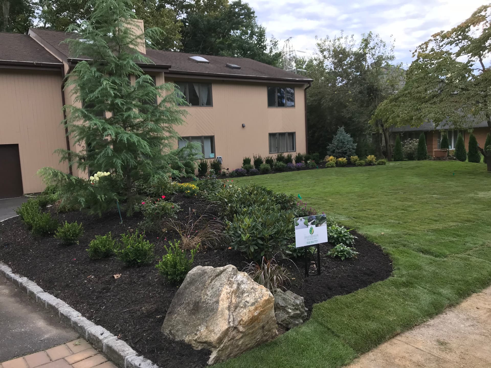 Lush Landscaping Mastery by Everlasting Landscape Design Inc.