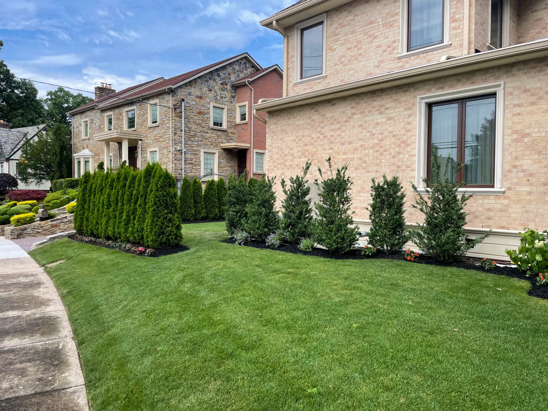 Gallery photos for Custom Landscape Design for a Dream Home: Image #4