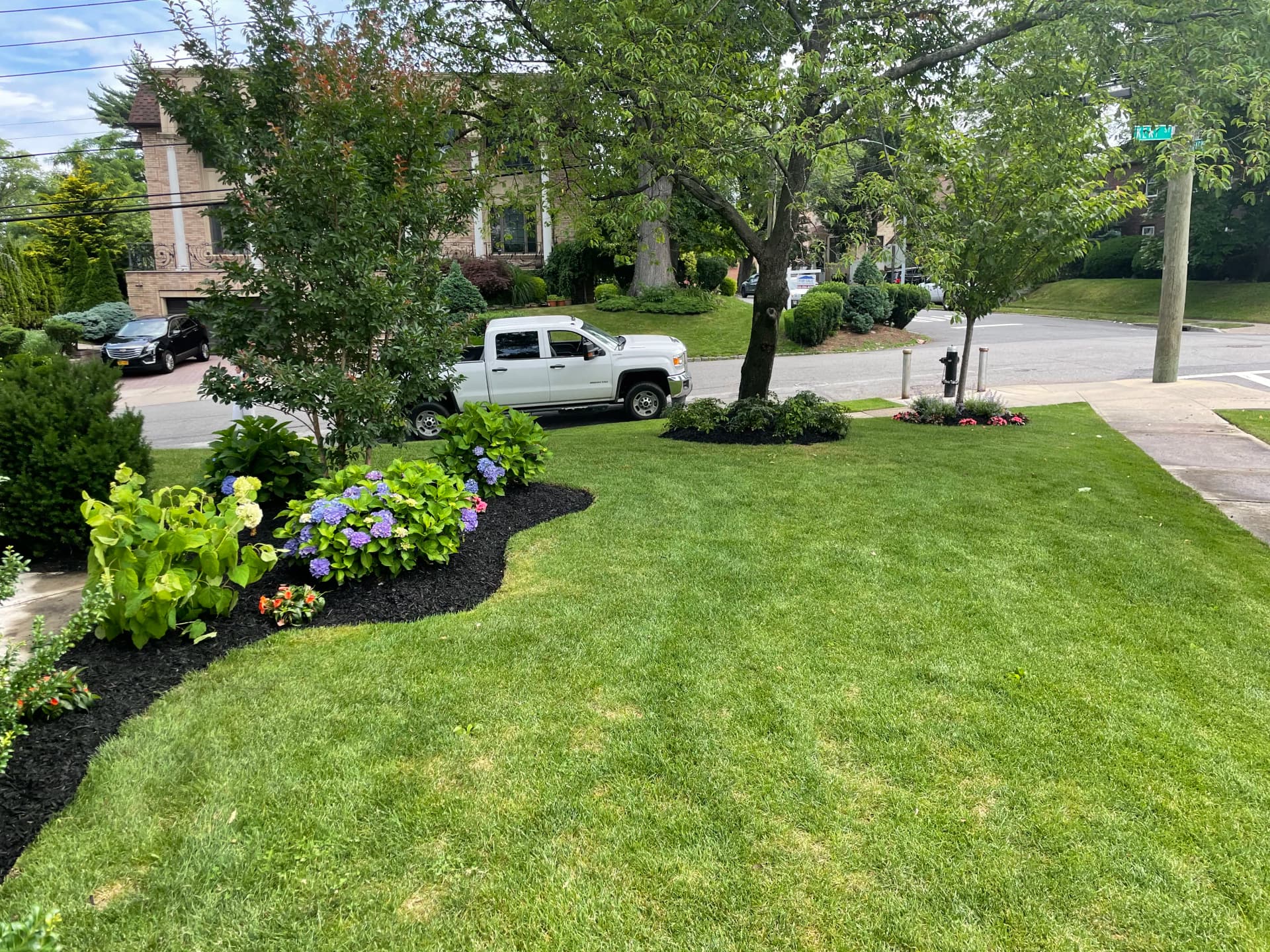 Gallery photos for Custom Landscape Design for a Dream Home: Image #1